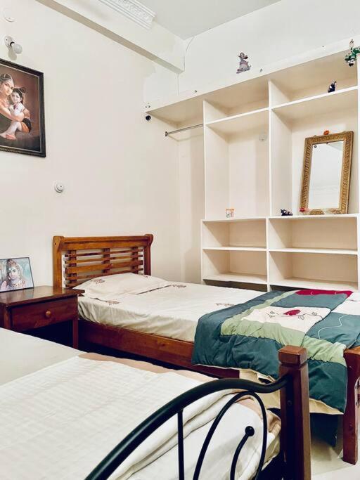 Shanthi Home Stay Путапарти Екстериор снимка